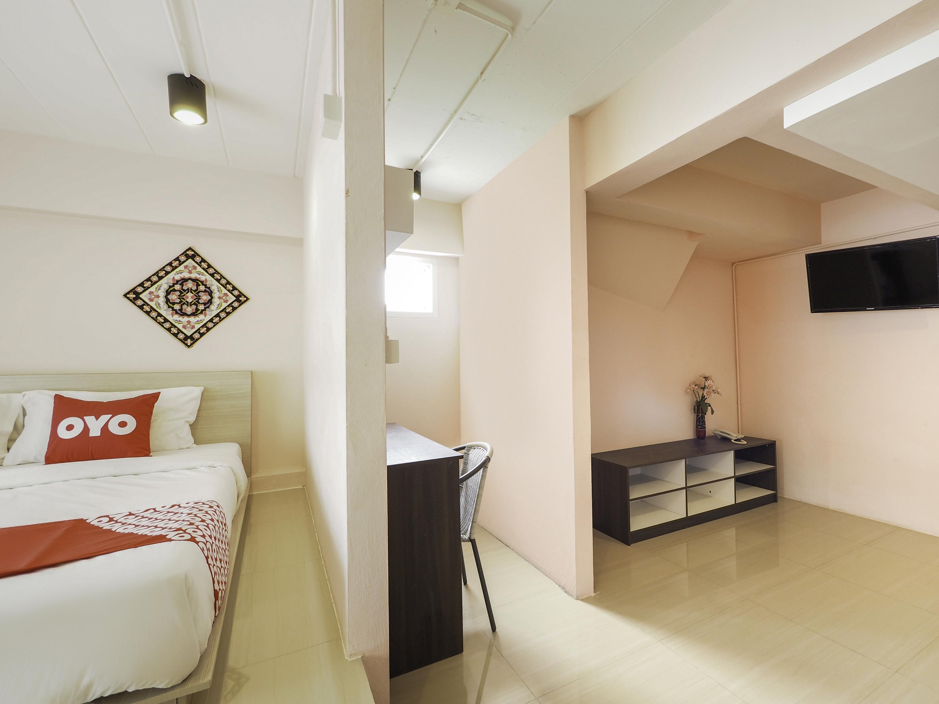 Oyo 983 The Private Hotel شيانغ ماي المظهر الخارجي الصورة