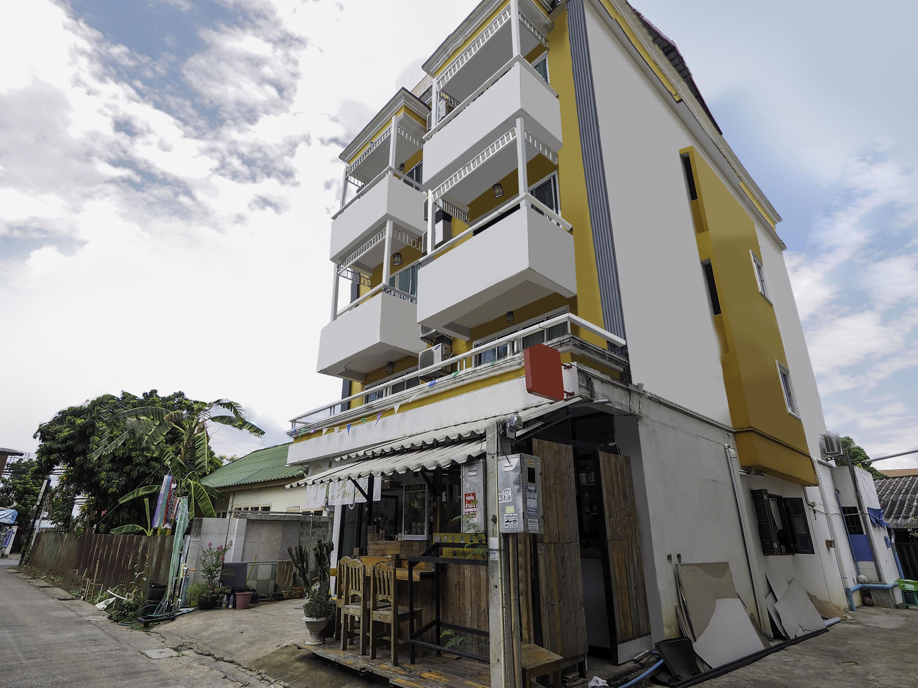 Oyo 983 The Private Hotel شيانغ ماي المظهر الخارجي الصورة