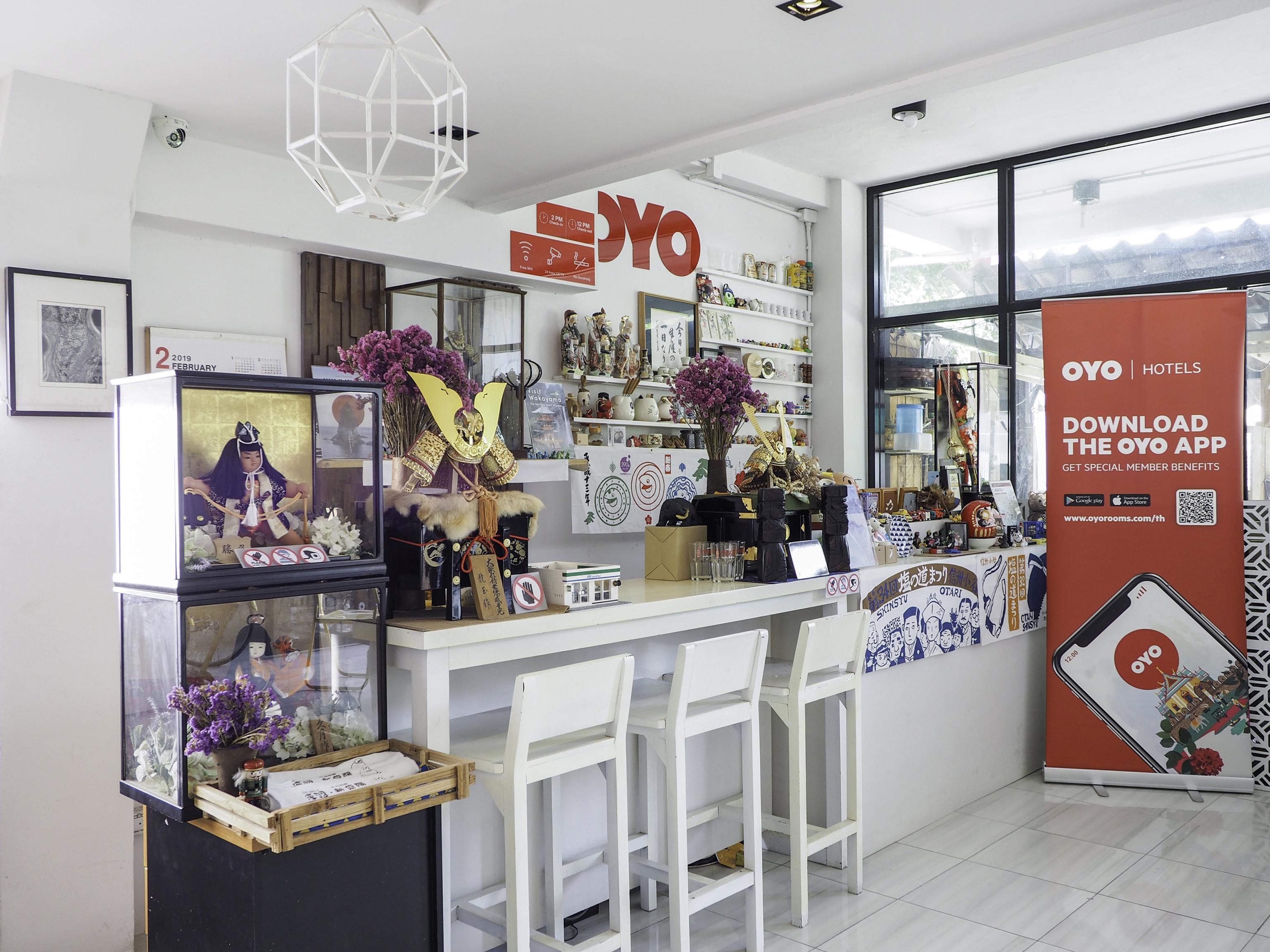 Oyo 983 The Private Hotel شيانغ ماي المظهر الخارجي الصورة