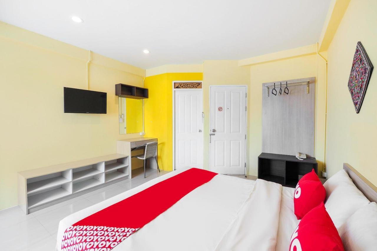 Oyo 983 The Private Hotel شيانغ ماي المظهر الخارجي الصورة
